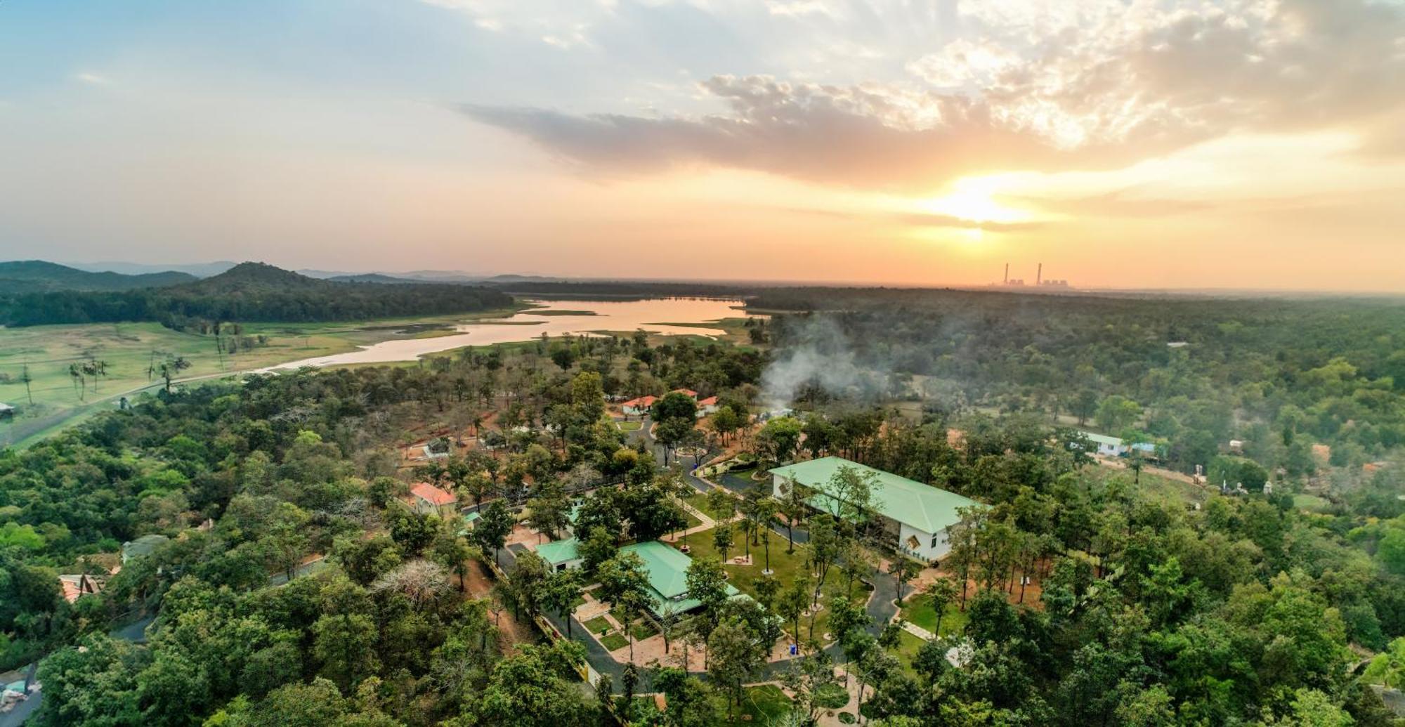 Palash The Jungle Resort Gondia المظهر الخارجي الصورة
