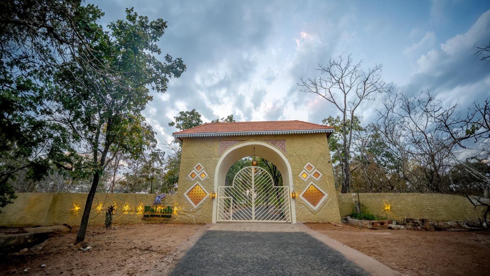 Palash The Jungle Resort Gondia المظهر الخارجي الصورة