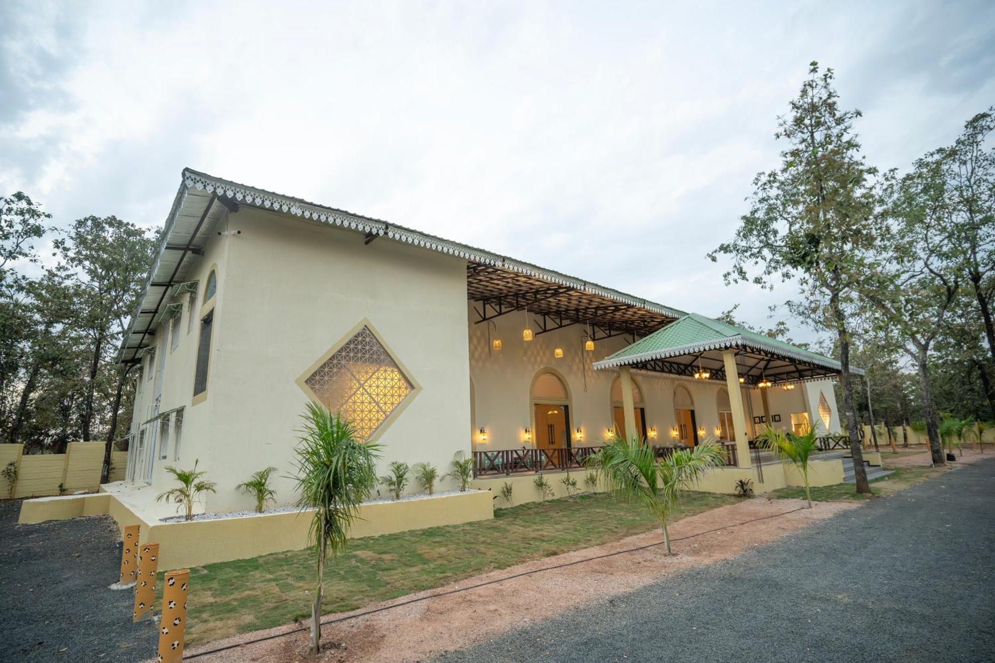 Palash The Jungle Resort Gondia المظهر الخارجي الصورة