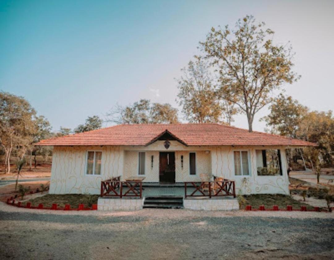 Palash The Jungle Resort Gondia المظهر الخارجي الصورة